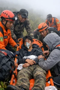 Read more about the article Pendaki Usia 16 Tahun Hilang di Bukit Kaba Bengkulu, Ditemukan Dalam Kondisi Lemas