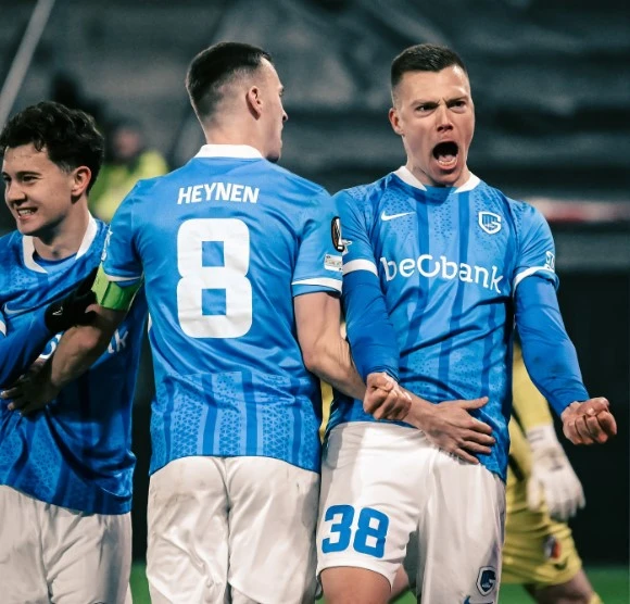 You are currently viewing Utrecht vs Racing Genk: Main Solid, Genk Menang 2-0