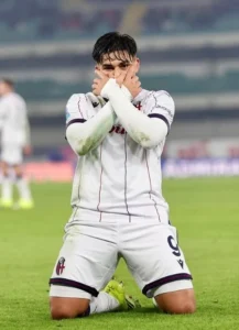 Read more about the article Bologna Taklukkan Hellas Verona 3-2 Laga Dramatis