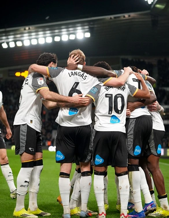 Read more about the article Derby County Ditahan West Brom 1-1, Laga Ketat